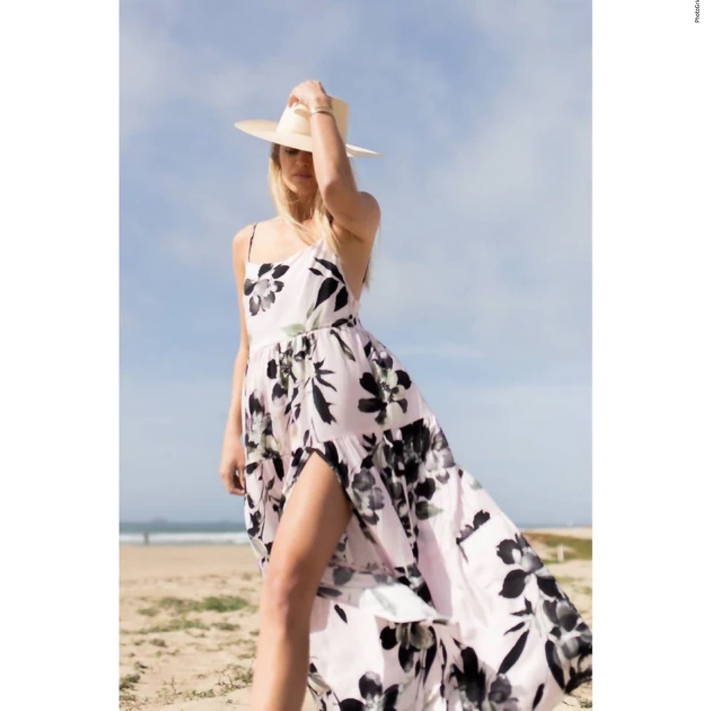 STILLWATER MEMZ FLORAL MAXI DRESS SIZE SMALL